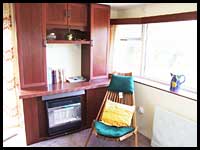 Another photo of the lounge